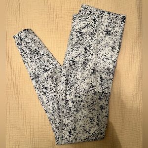 Athleta mid rise legging size small